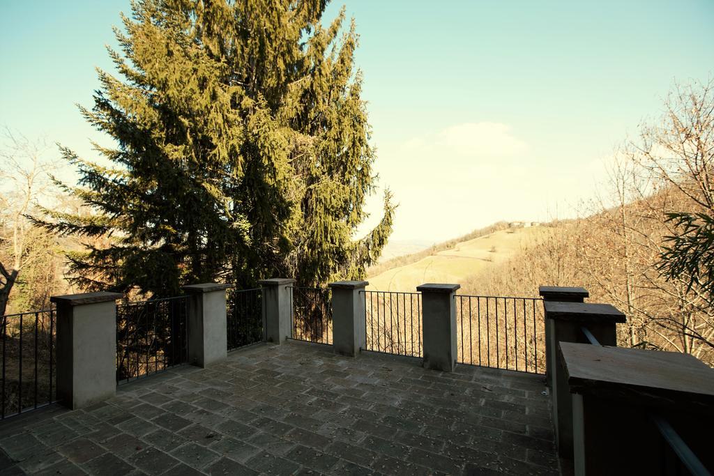 Вілла Castello Di Brandola Polinago Екстер'єр фото