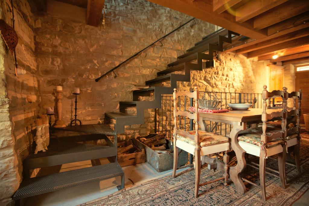 Вілла Castello Di Brandola Polinago Екстер'єр фото
