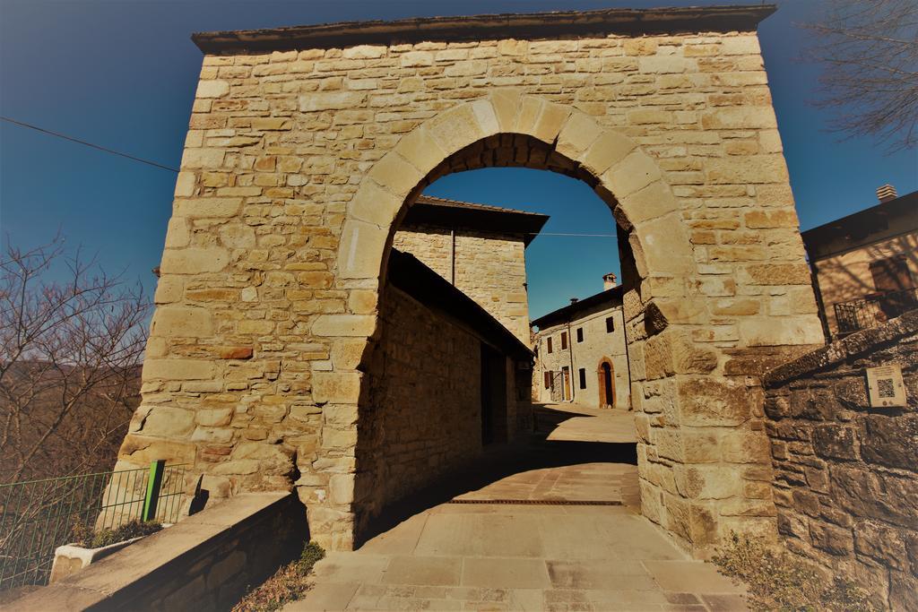 Вілла Castello Di Brandola Polinago Екстер'єр фото